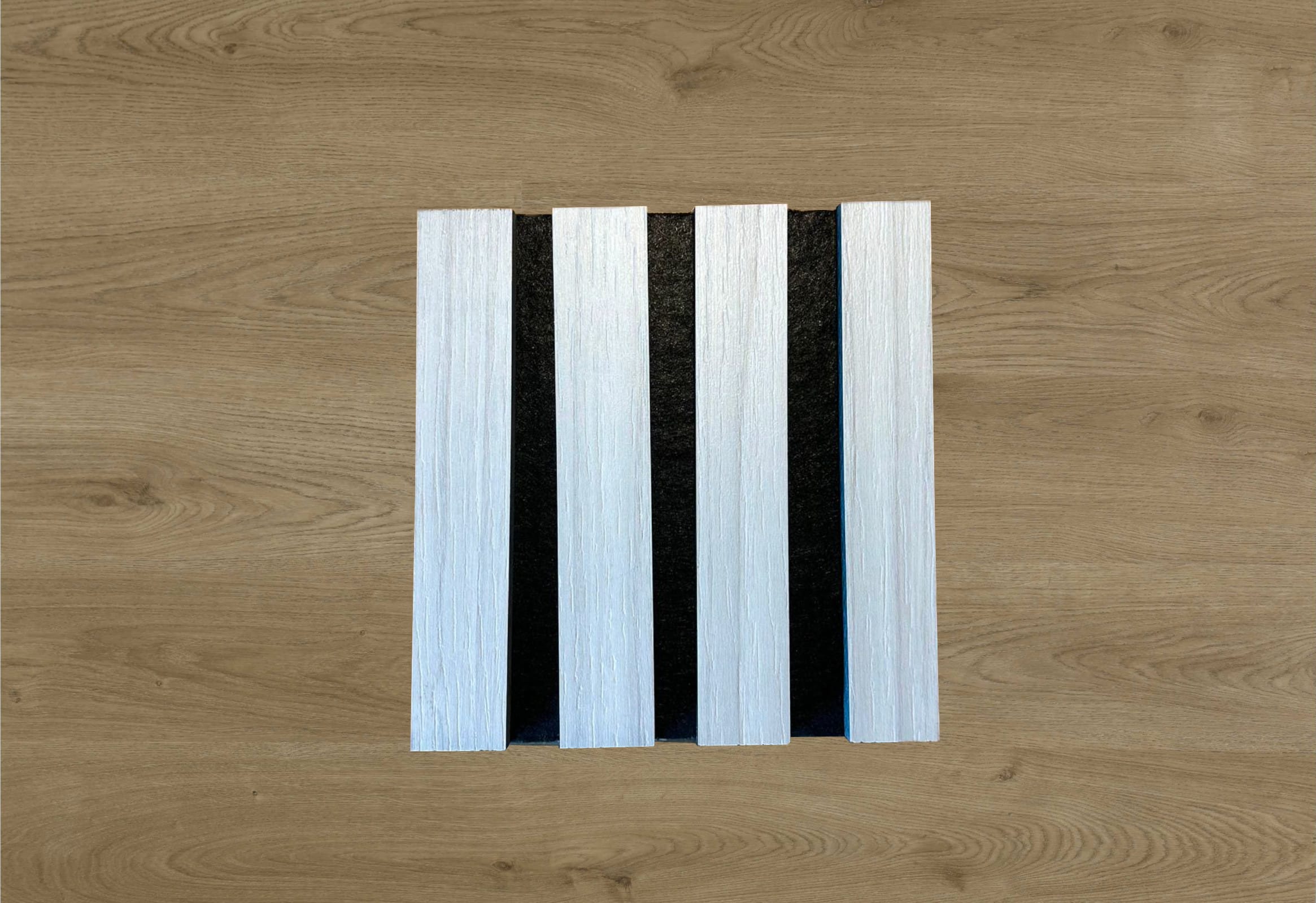 Pannello fonoassorbente a doghe effetto legno - immagine 2