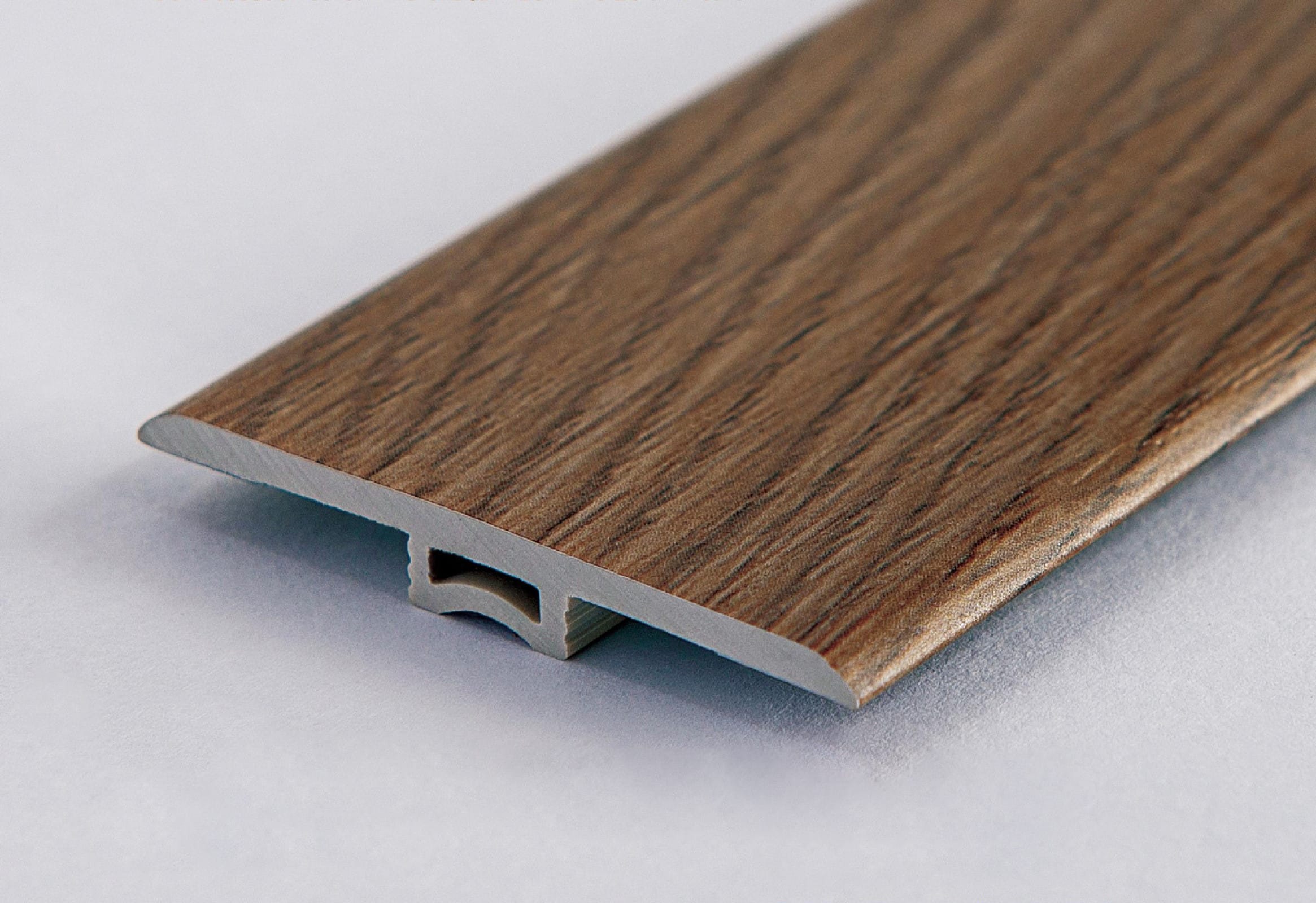 Profilo a T in SPC - 2400x35x7 mm